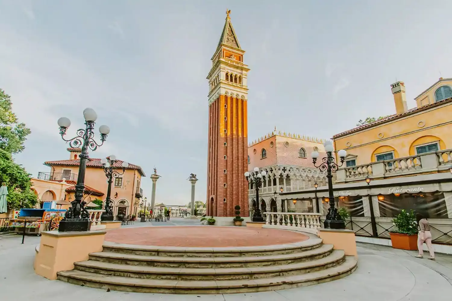 slider - American Butler