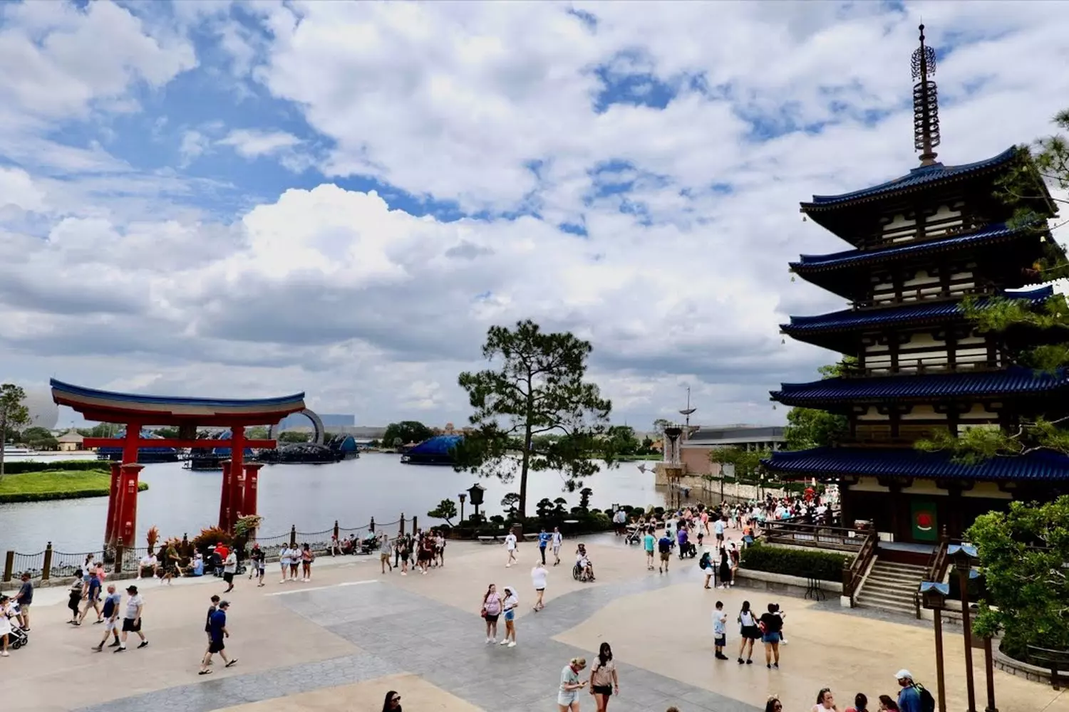 slider - American Butler