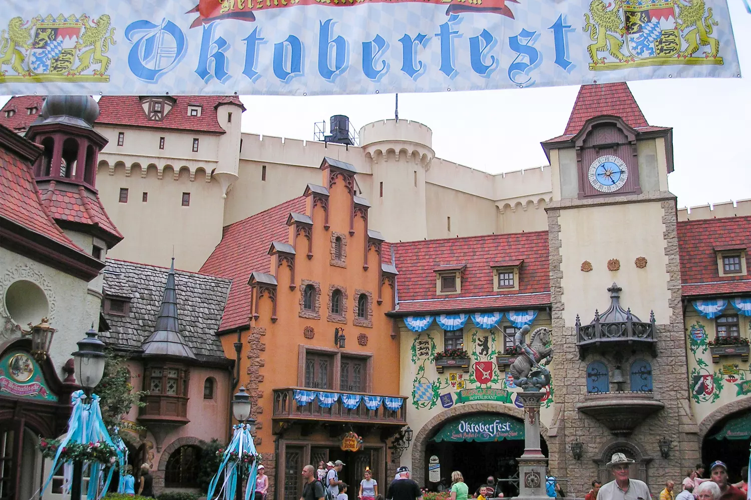 slider - American Butler