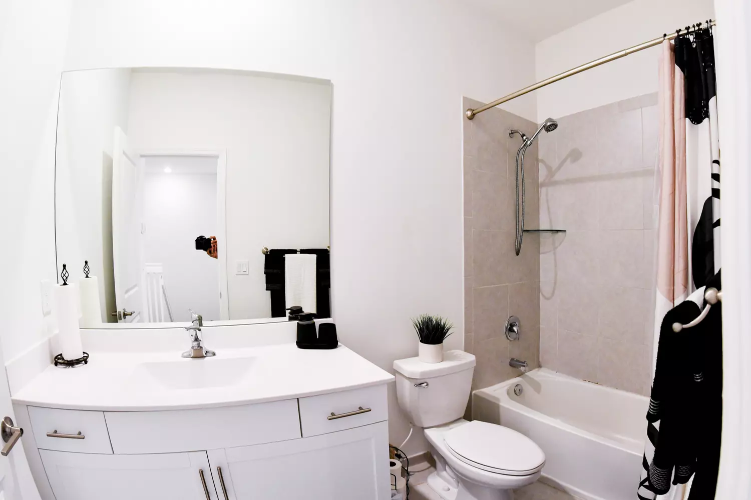 slider - American Butler